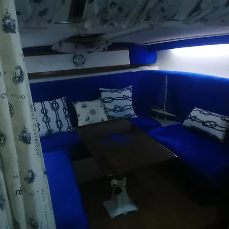 Marghe Bateau-hôtel Agropoli